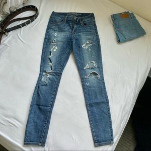 American Eagle Hi-Rise Jegging size 4